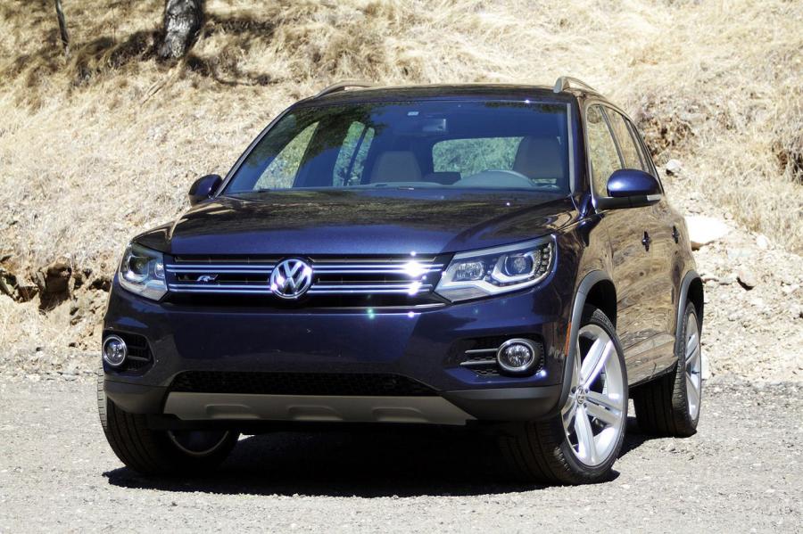  Volkswagen Tiguan R-Line 2014 года  (фото 15 из 28)